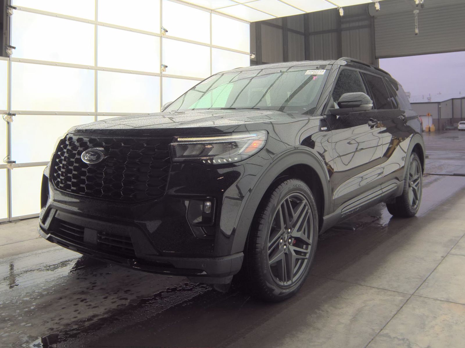 2025 Ford Explorer ST-Line AWD