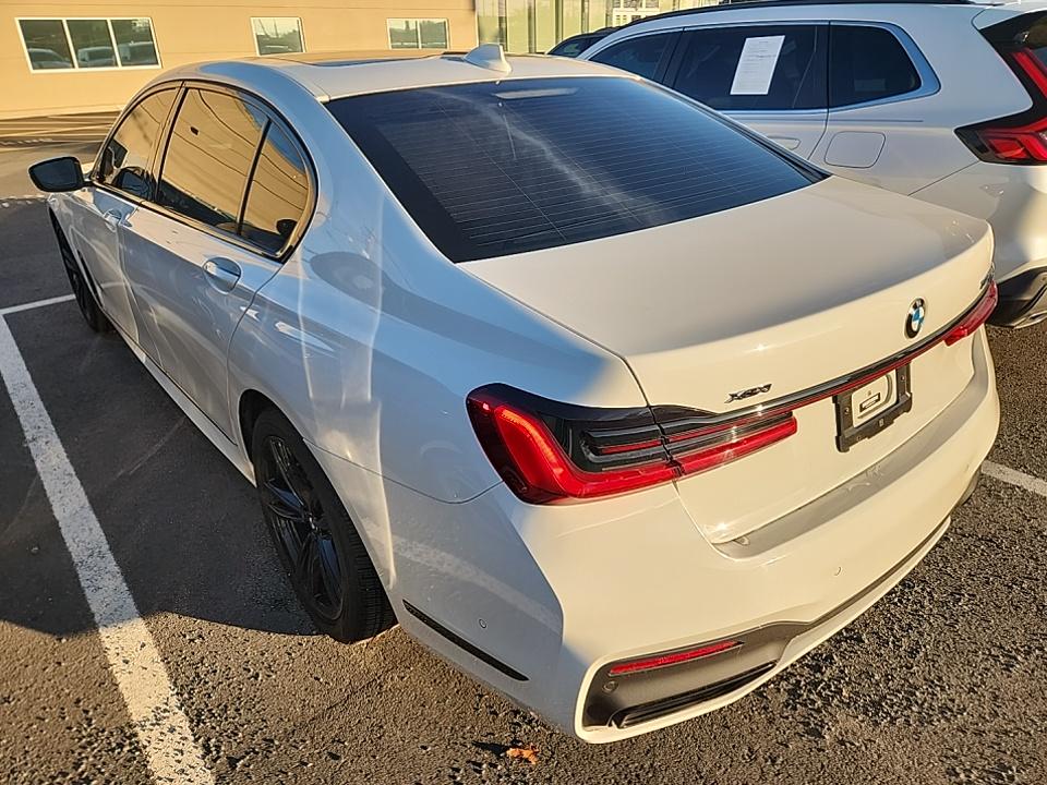 2022 BMW 7 Series 750i xDrive AWD