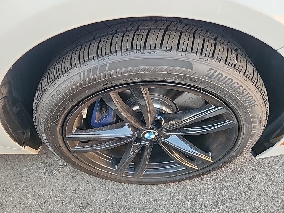 2022 BMW 7 Series 750i xDrive AWD