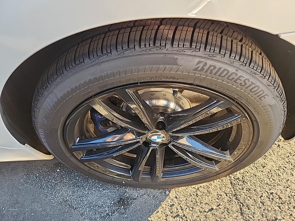 2022 BMW 7 Series 750i xDrive AWD