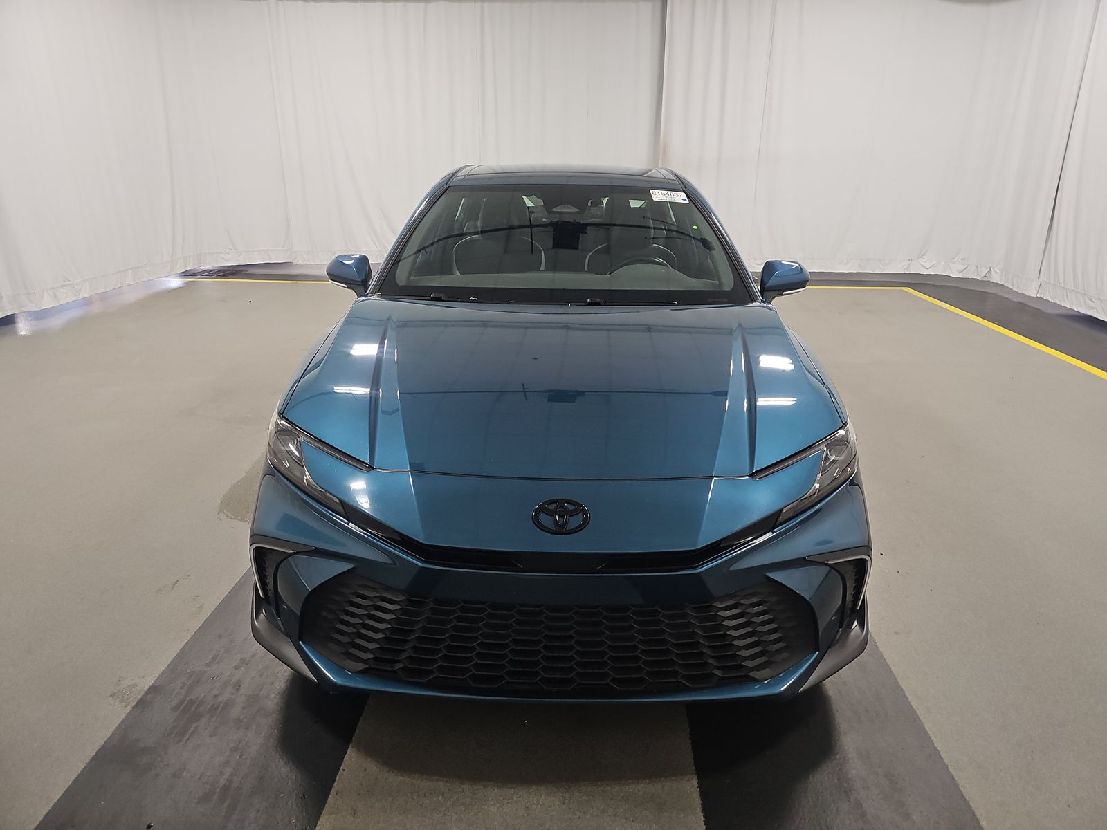 2025 Toyota Camry SE FWD