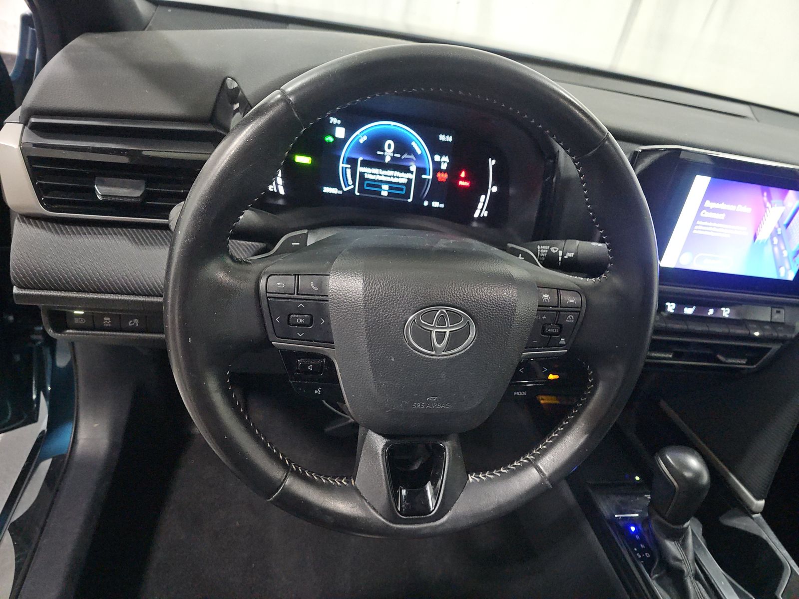 2025 Toyota Camry SE FWD