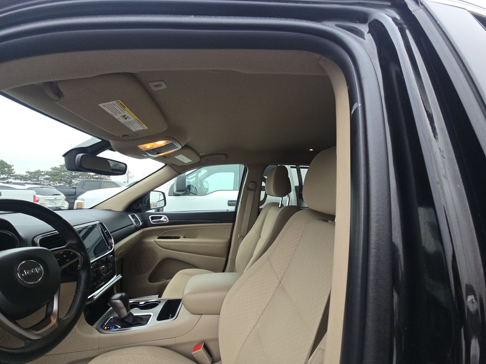 2022 Jeep Grand Cherokee Laredo E AWD