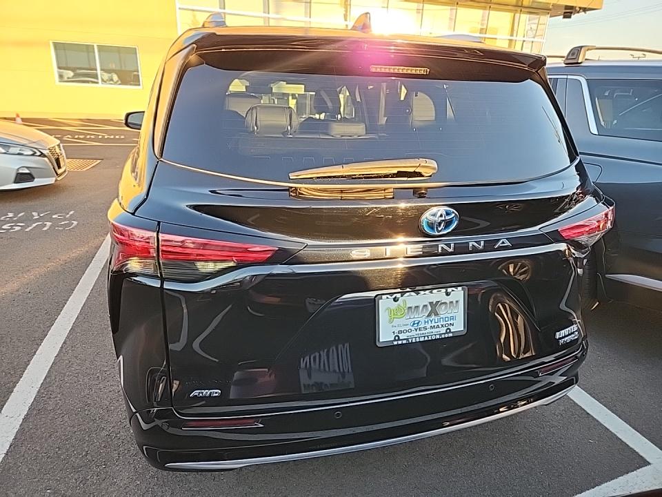 2024 Toyota Sienna Limited AWD