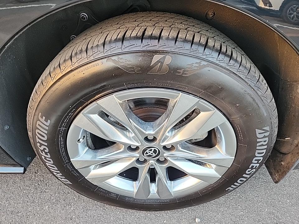 2024 Toyota Sienna Limited AWD