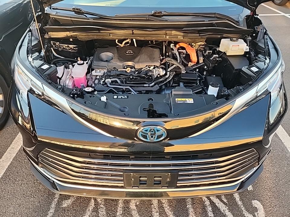 2024 Toyota Sienna Limited AWD
