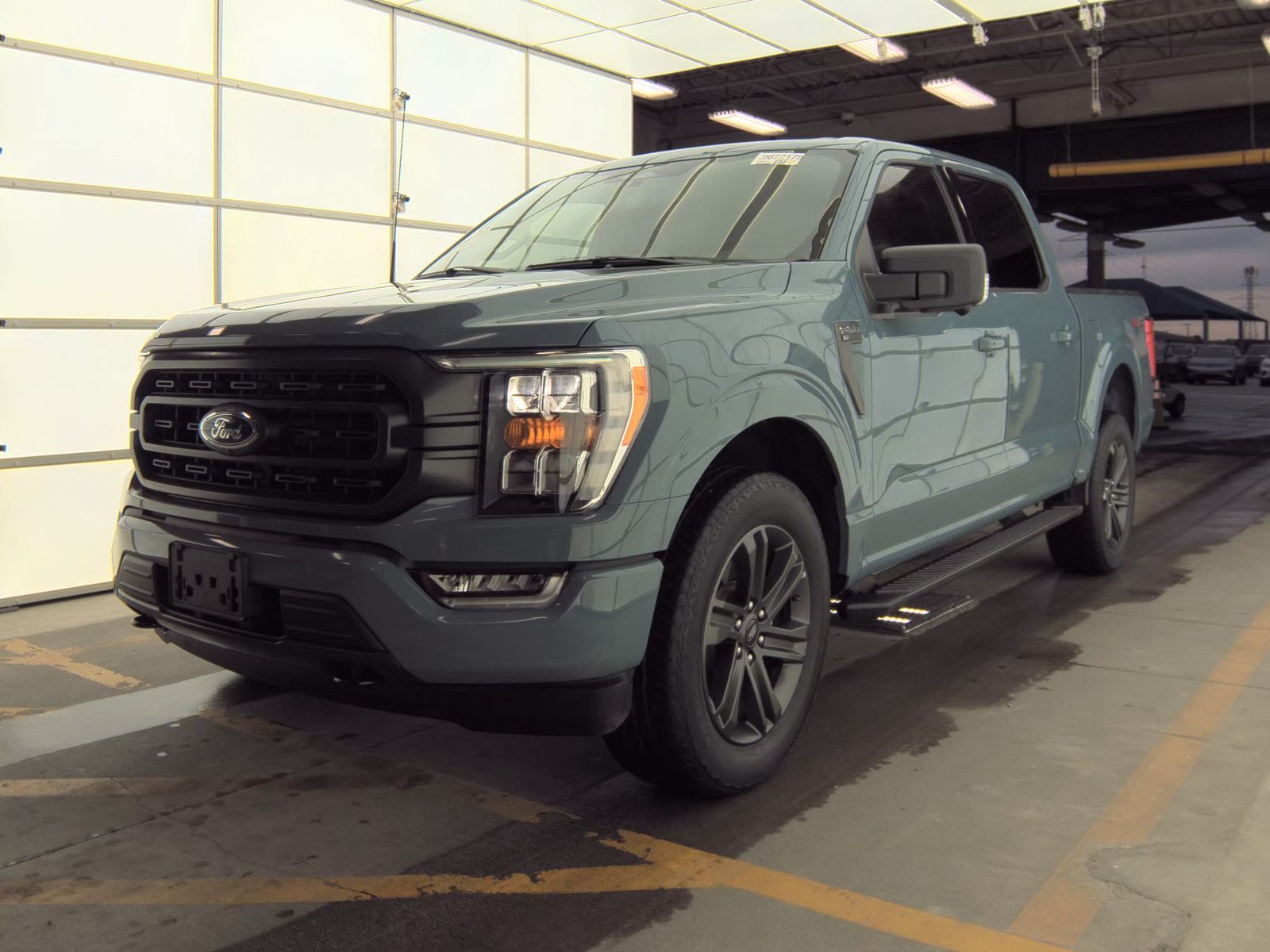 2023 Ford F-150 XLT AWD
