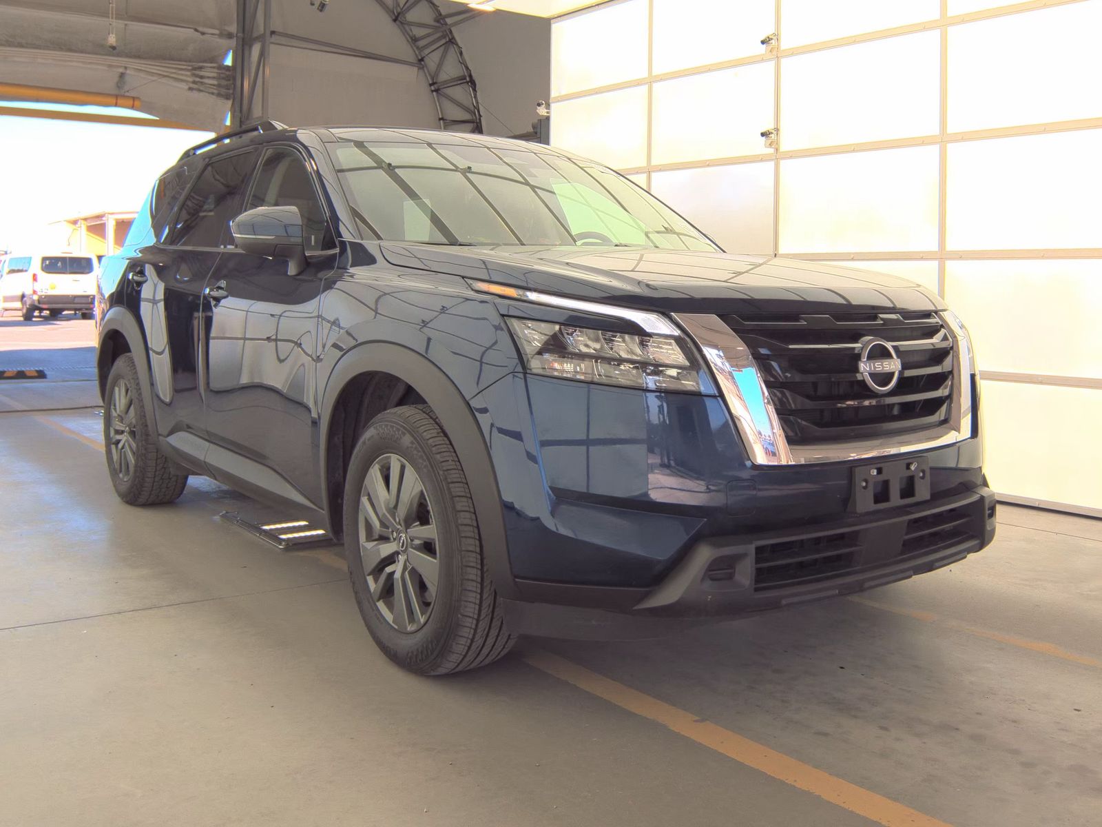 2024 Nissan Pathfinder SV FWD