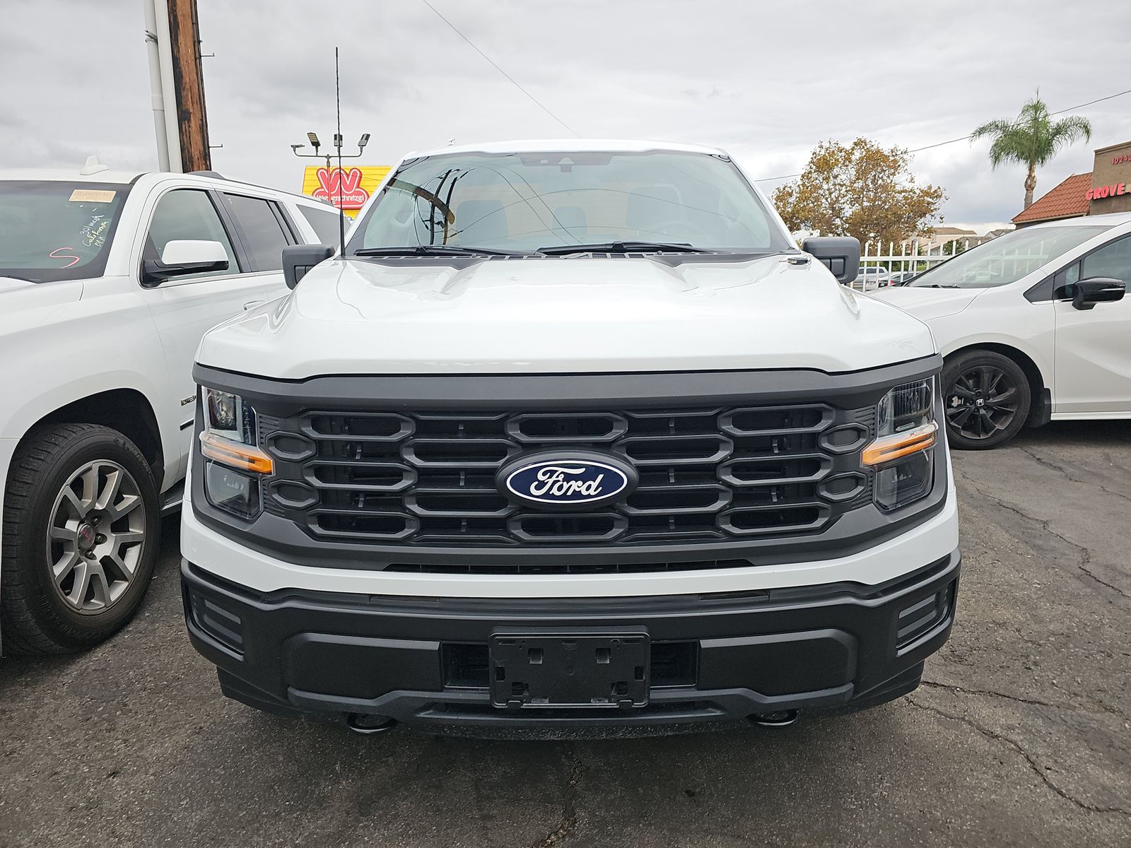 2024 Ford F-150 XL AWD