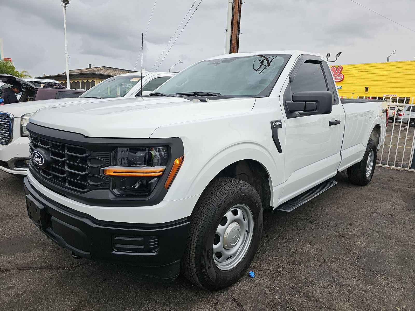 2024 Ford F-150 XL AWD