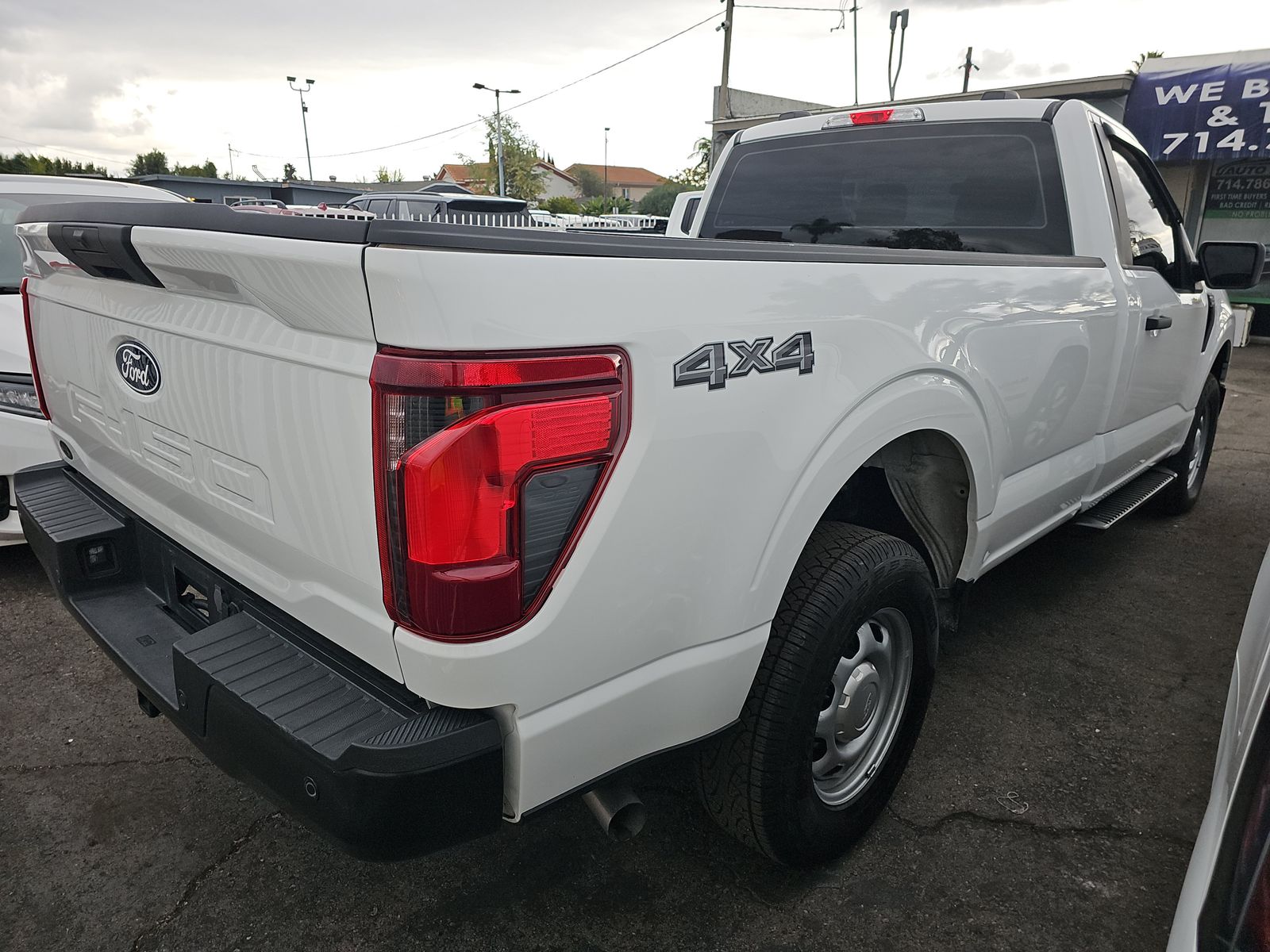 2024 Ford F-150 XL AWD