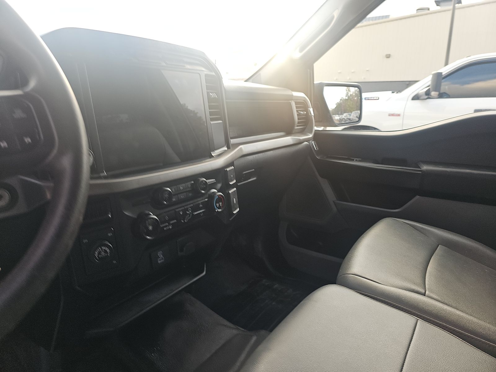 2024 Ford F-150 XL AWD