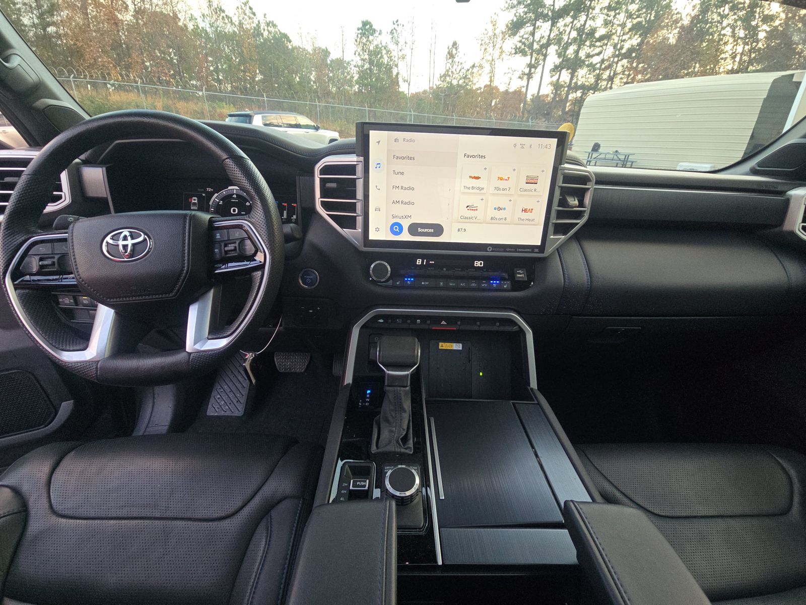 2023 Toyota Tundra Hybrid Platinum AWD