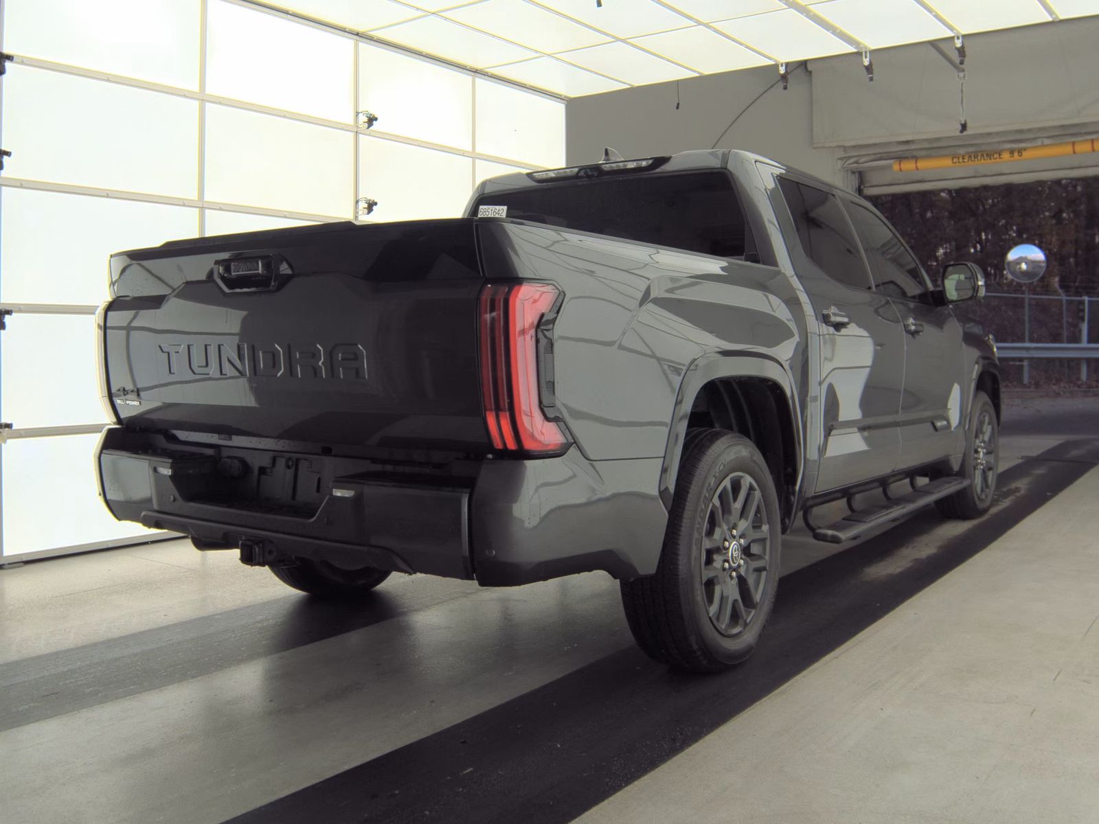 2023 Toyota Tundra Hybrid Platinum AWD