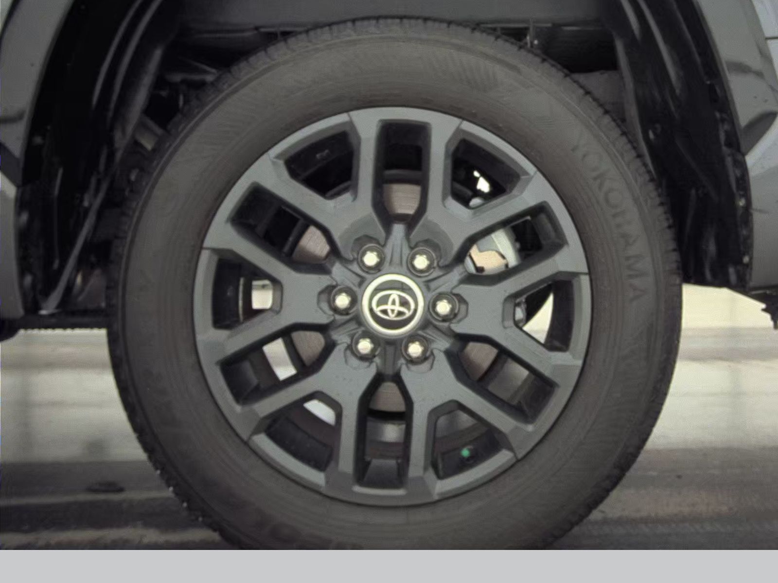 2023 Toyota Tundra Hybrid Platinum AWD