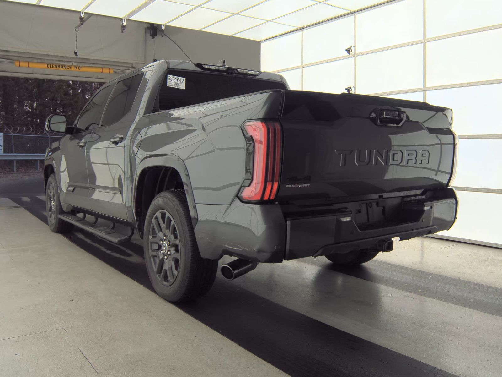 2023 Toyota Tundra Hybrid Platinum AWD