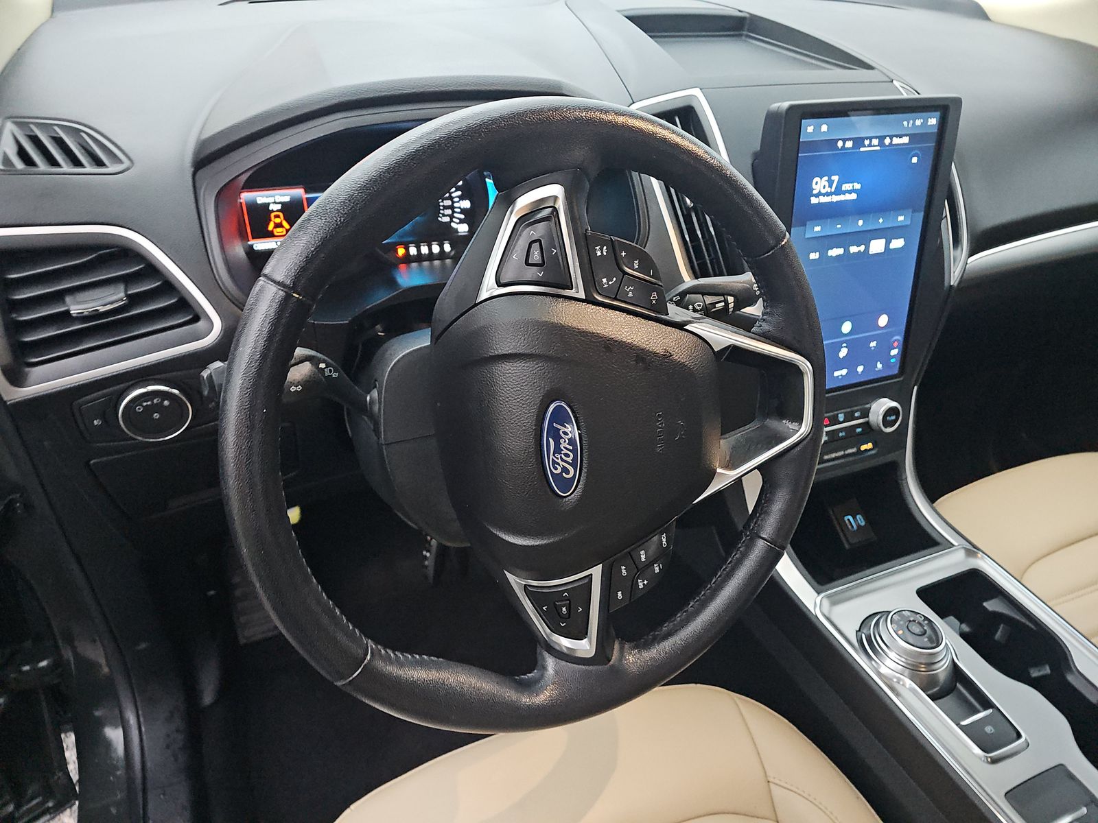 2022 Ford Edge SEL AWD