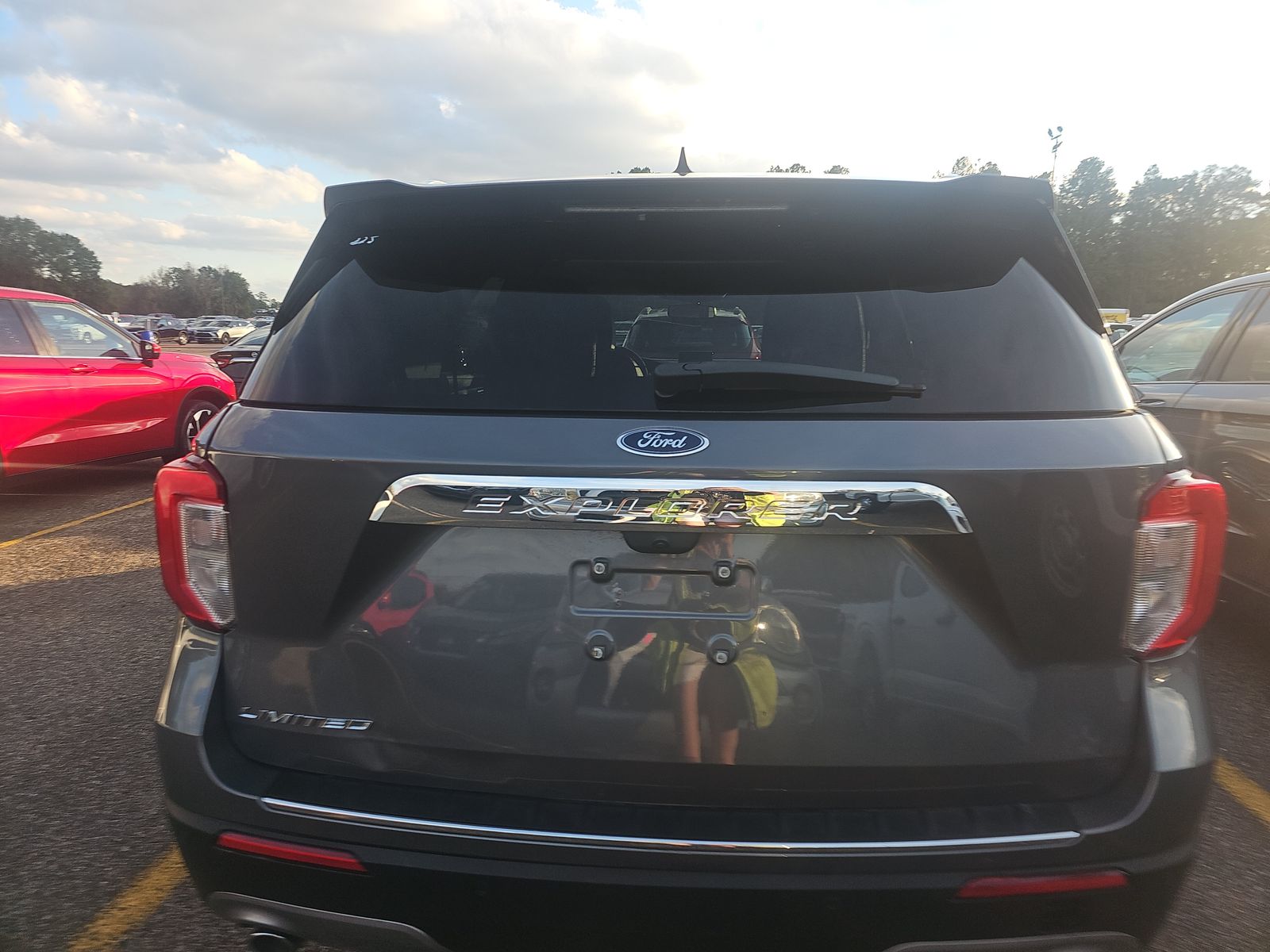 2024 Ford Explorer Limited RWD