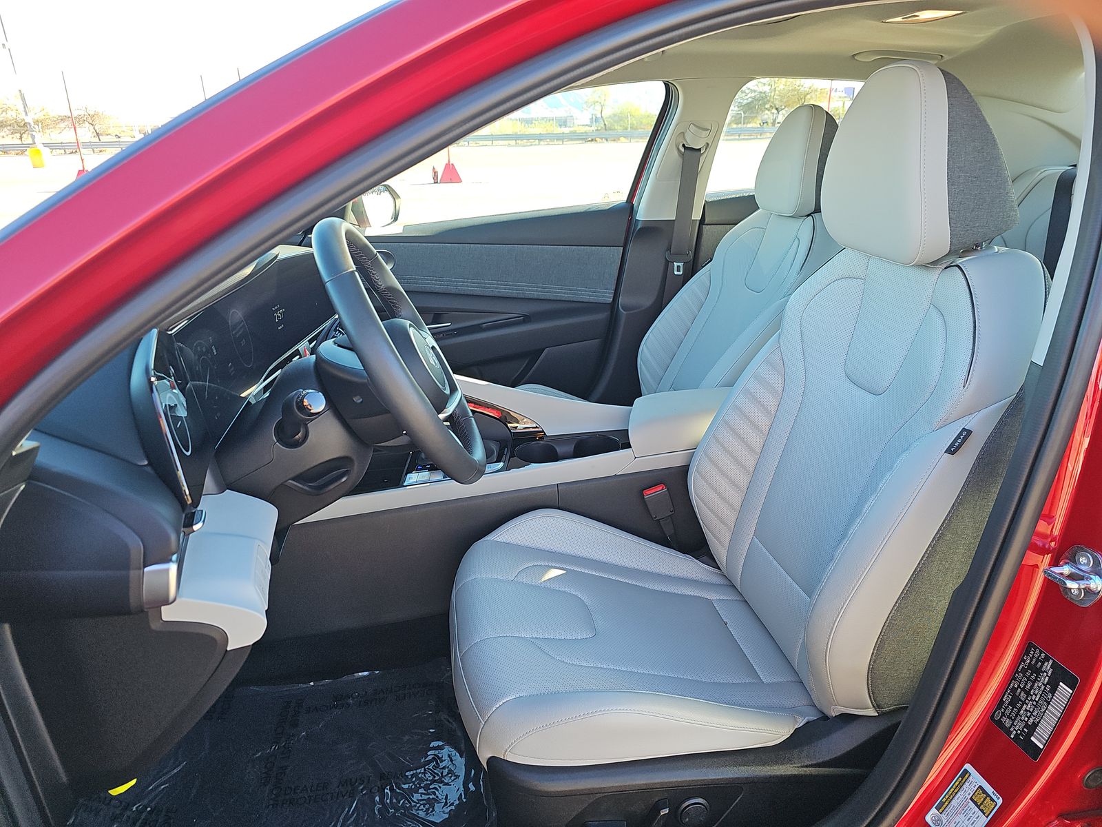 2025 Hyundai Elantra Hybrid Limited FWD