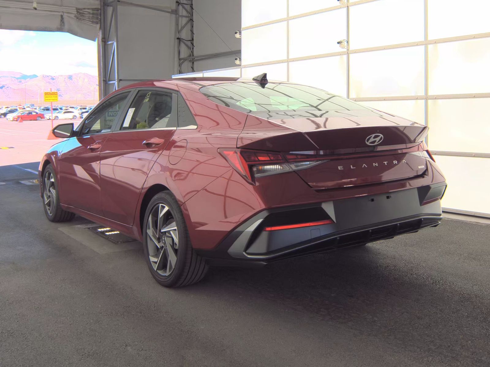 2025 Hyundai Elantra Hybrid Limited FWD