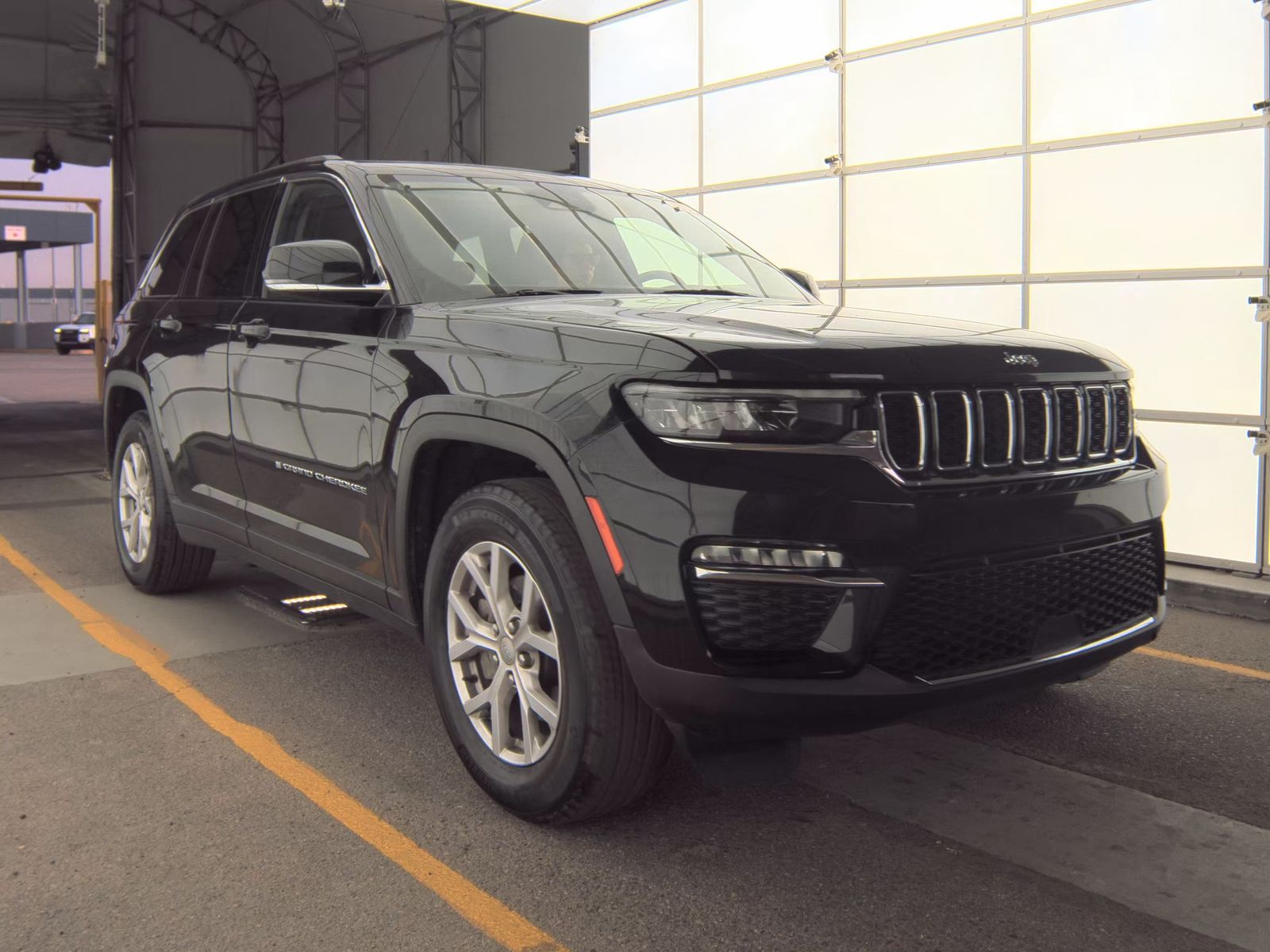 2022 Jeep Grand Cherokee Limited RWD