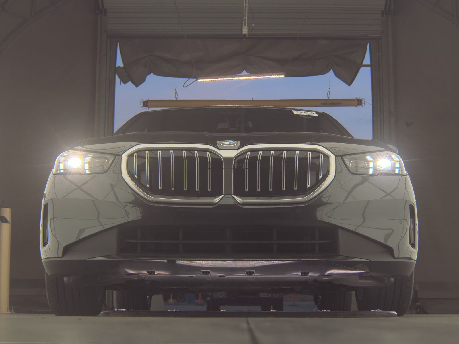 2025 BMW 5 Series 530i RWD