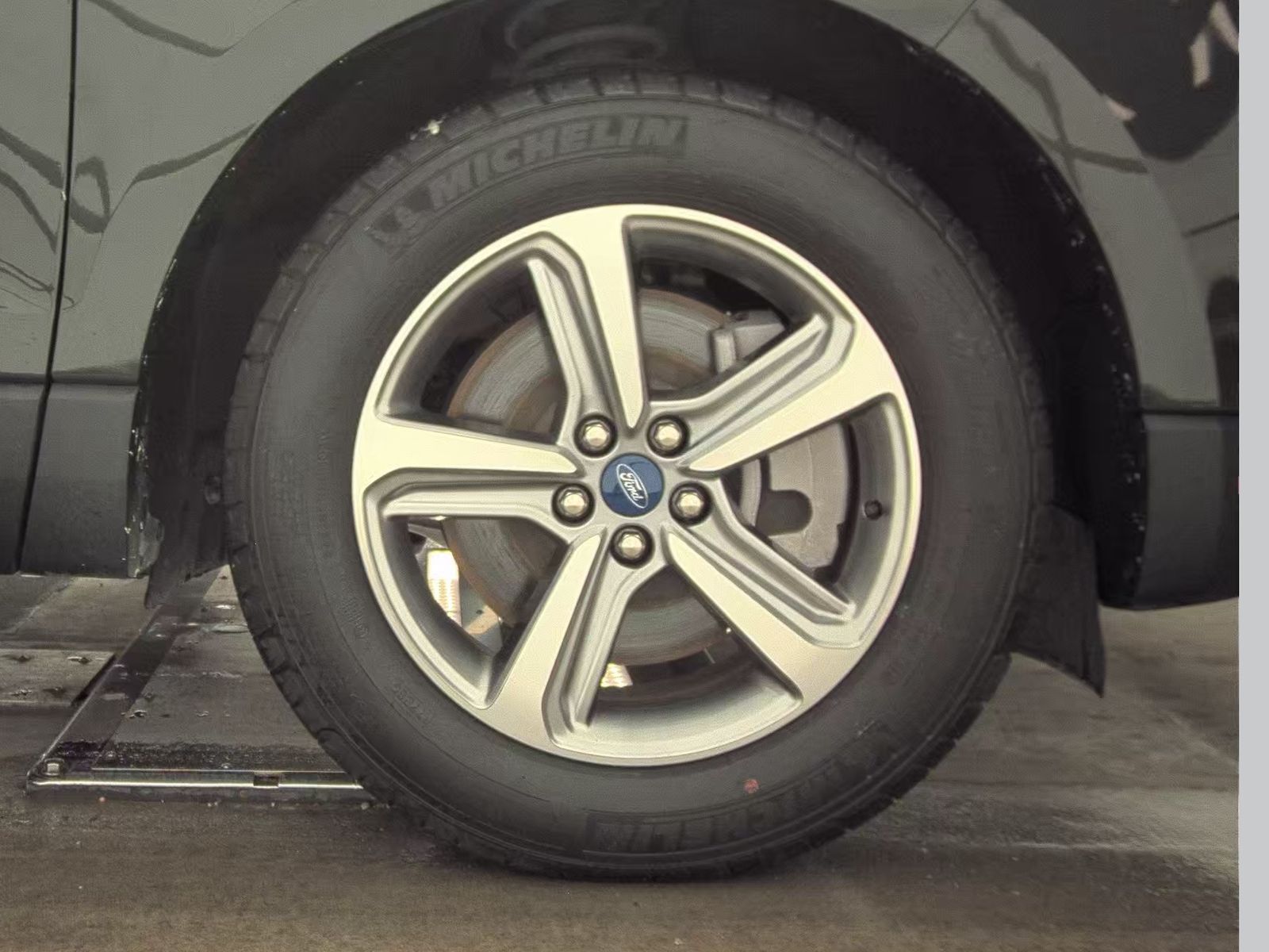 2022 Ford Edge SEL AWD