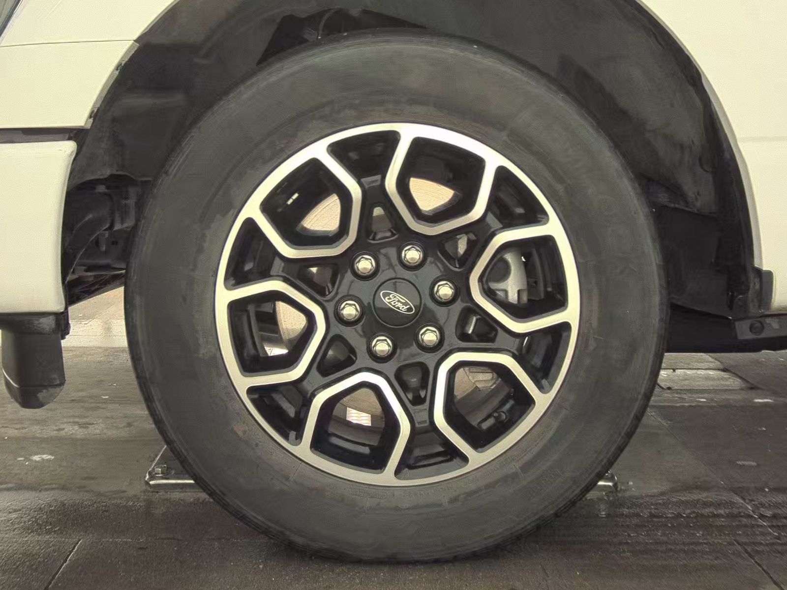 2023 Ford F-150 XL FWD