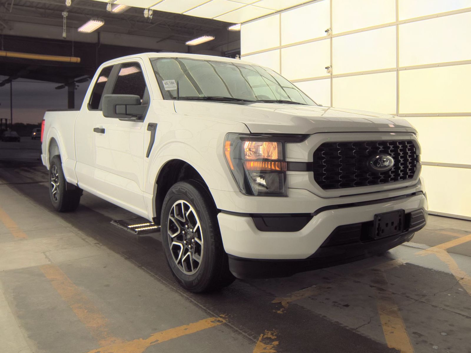 2023 Ford F-150 XL FWD