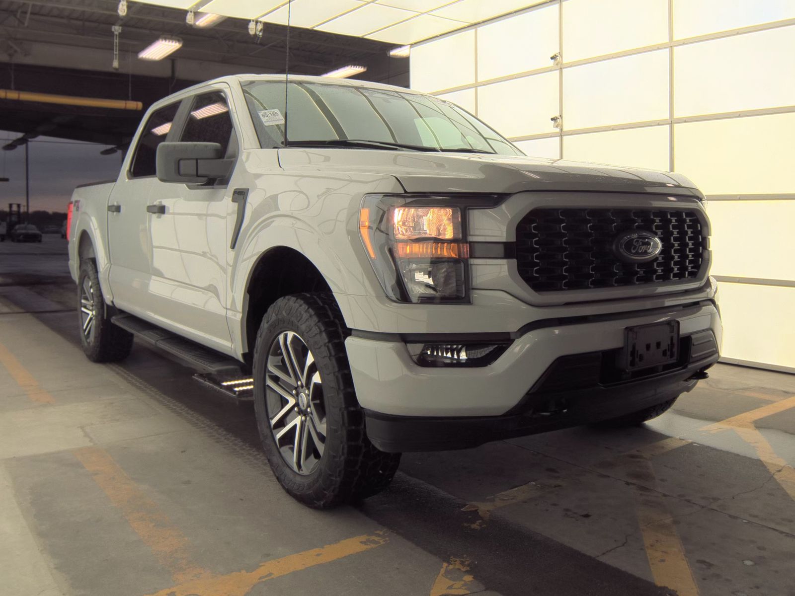 2023 Ford F-150 XL AWD