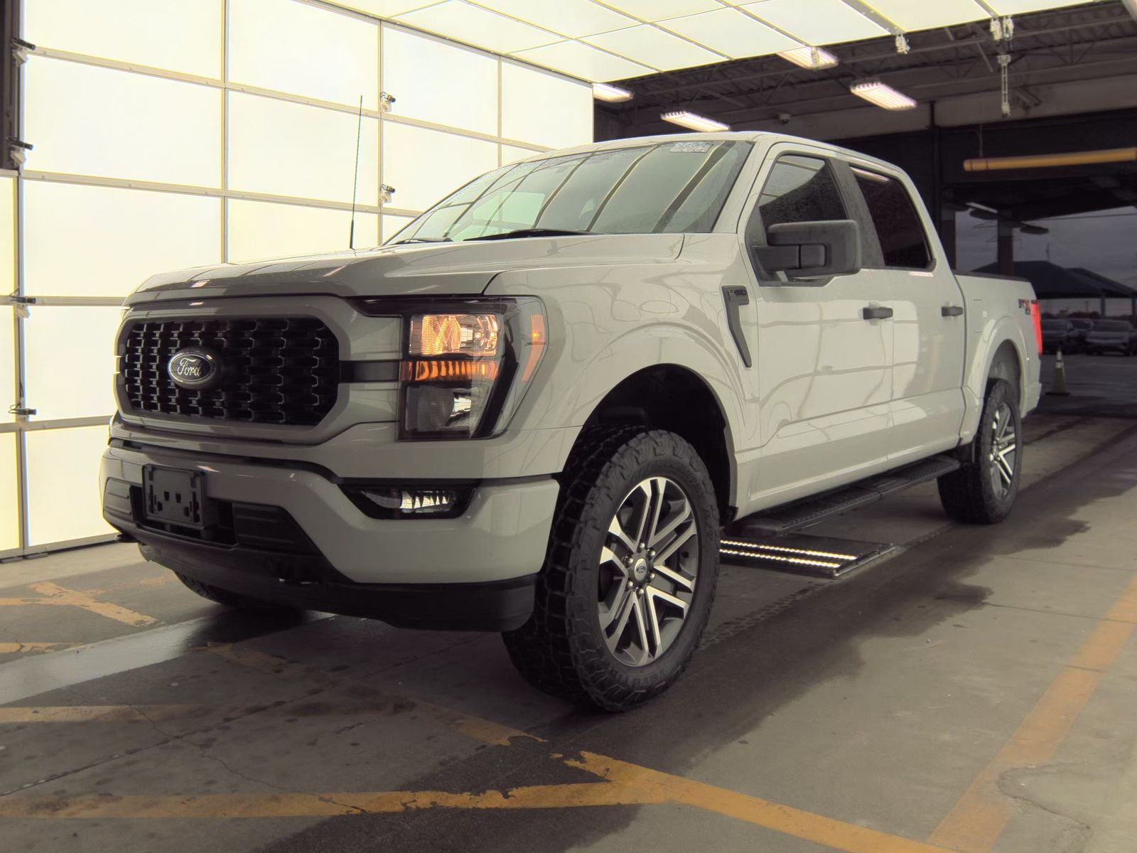2023 Ford F-150 XL AWD