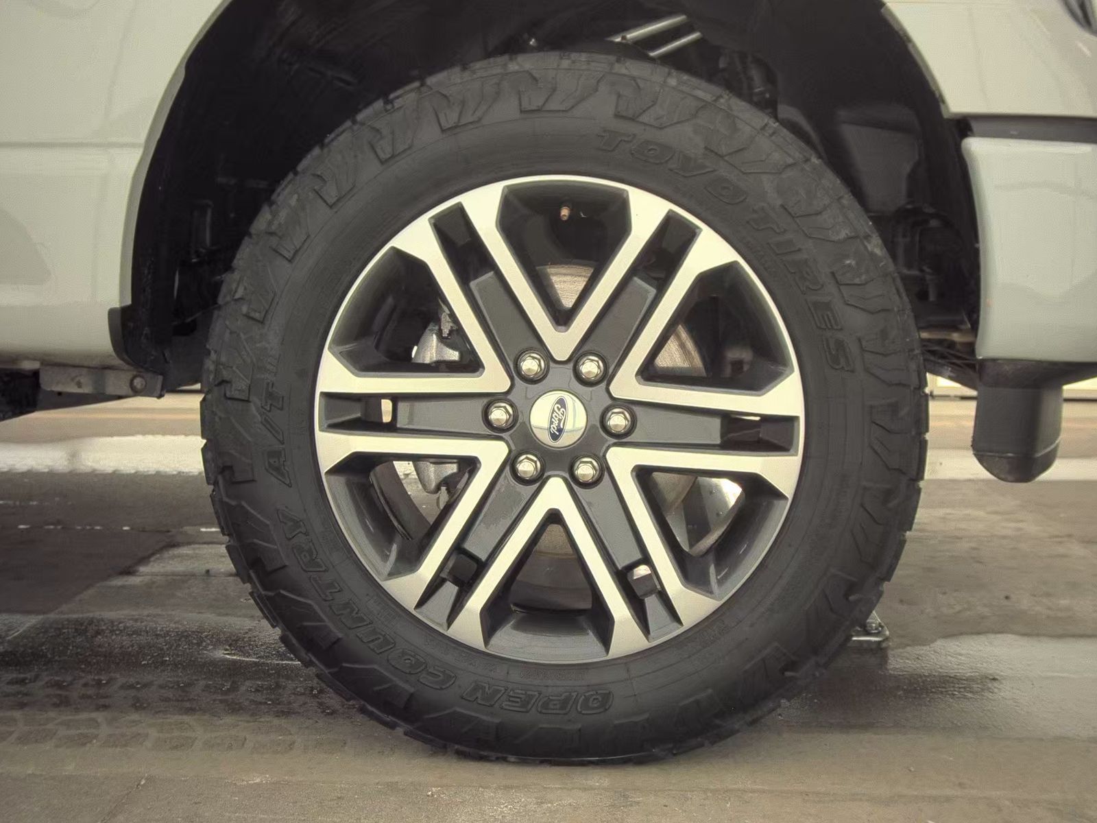 2023 Ford F-150 XL AWD