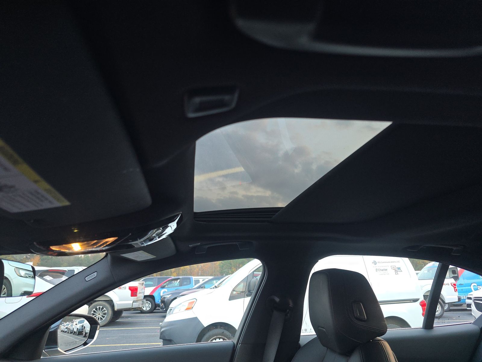 2025 BMW 5 Series 530i RWD