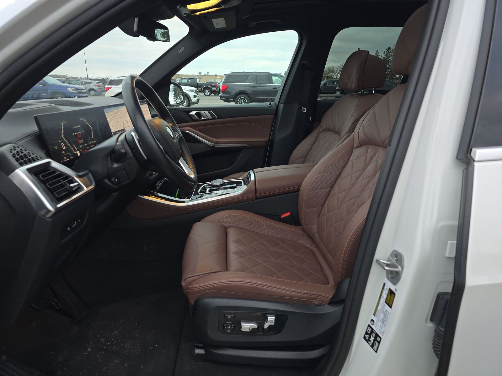 2025 BMW X5 xDrive40i AWD