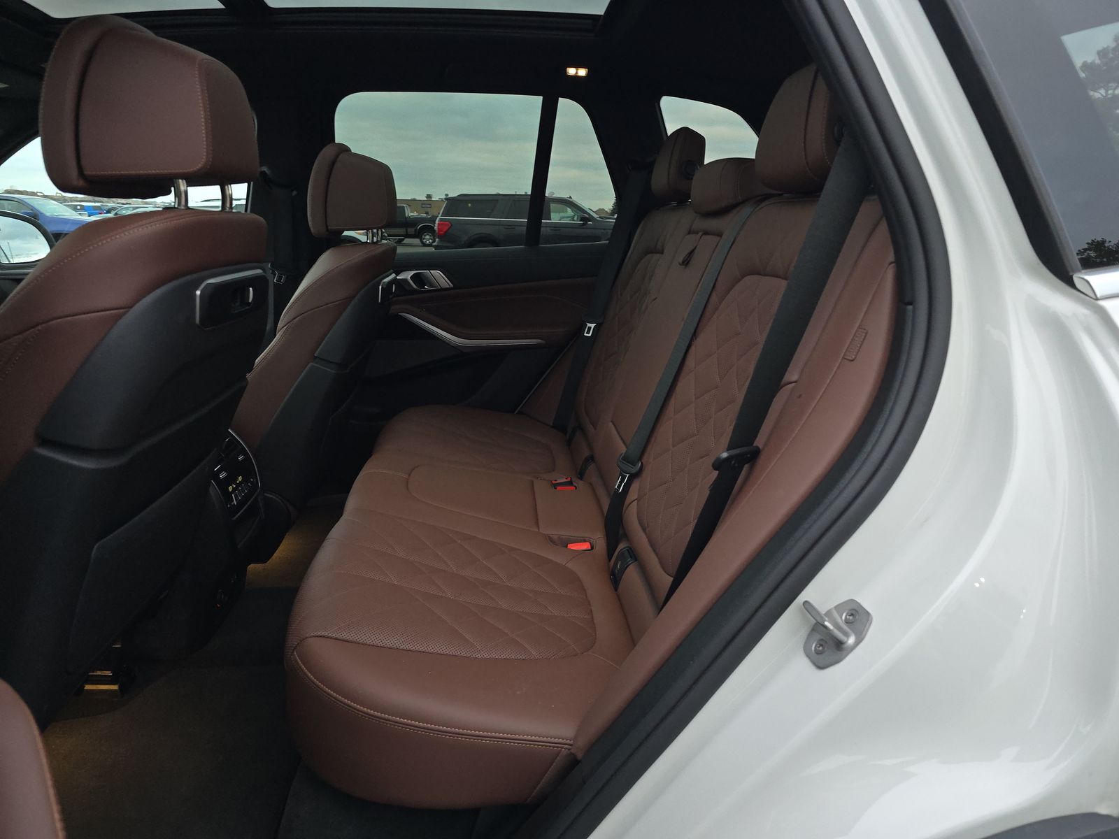 2025 BMW X5 xDrive40i AWD