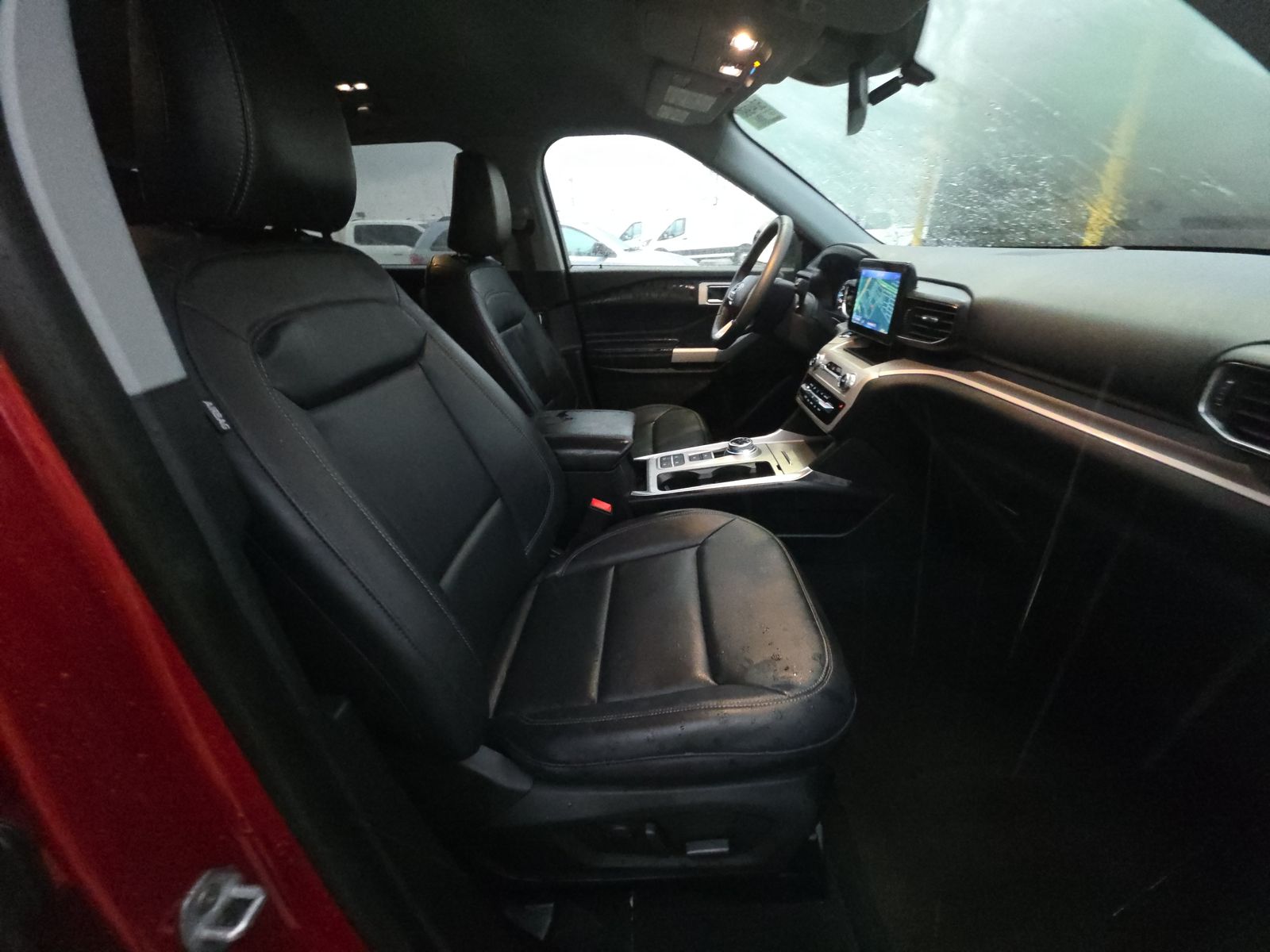 2023 Ford Explorer XLT RWD