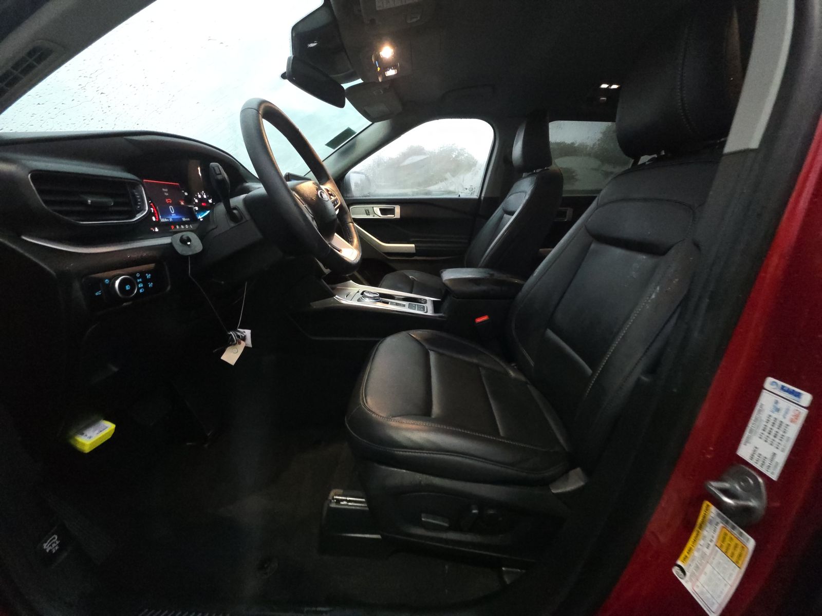 2023 Ford Explorer XLT RWD