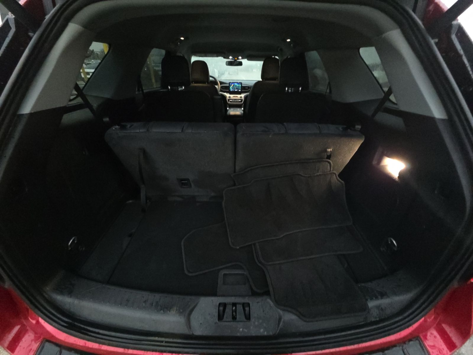 2023 Ford Explorer XLT RWD