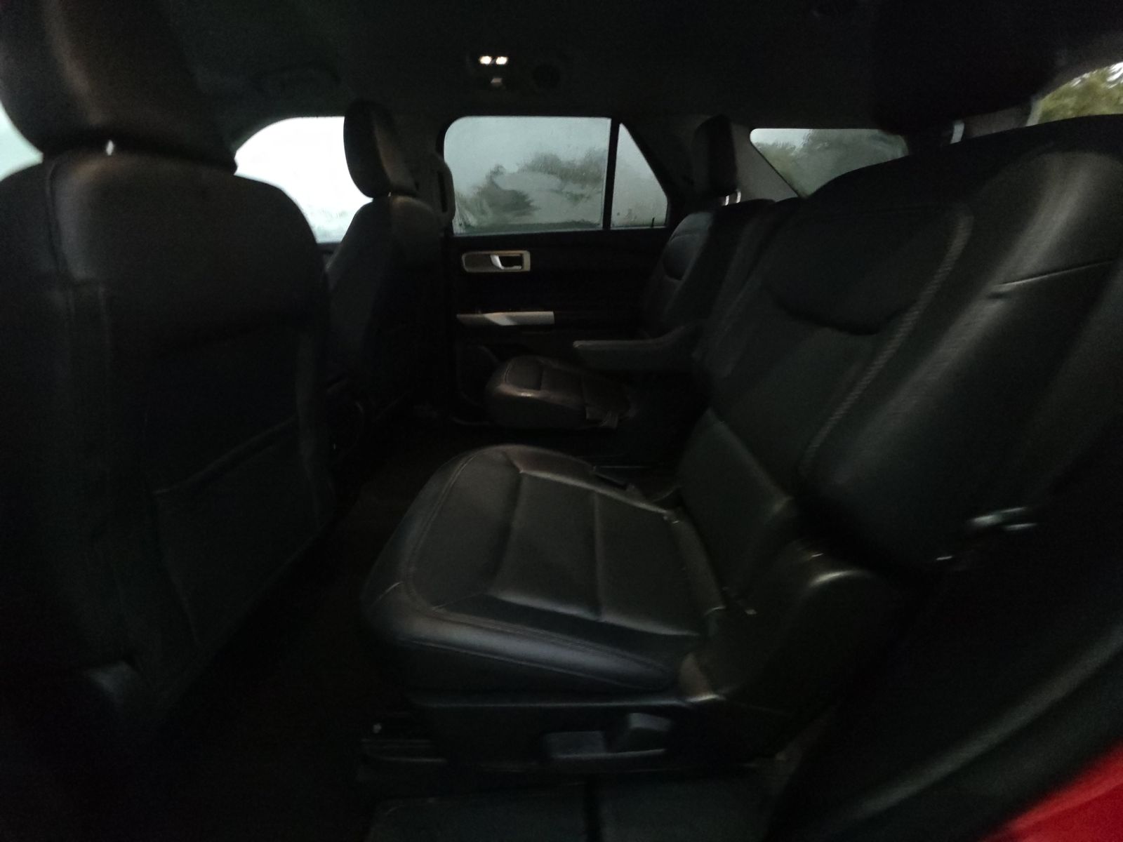 2023 Ford Explorer XLT RWD