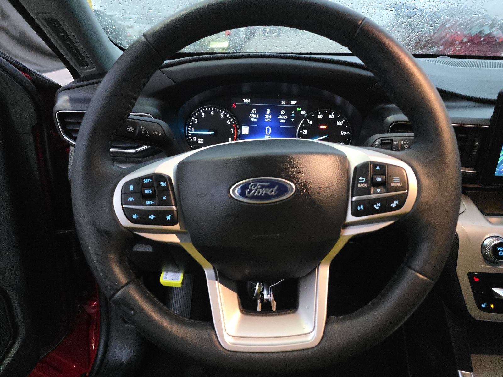 2023 Ford Explorer XLT RWD