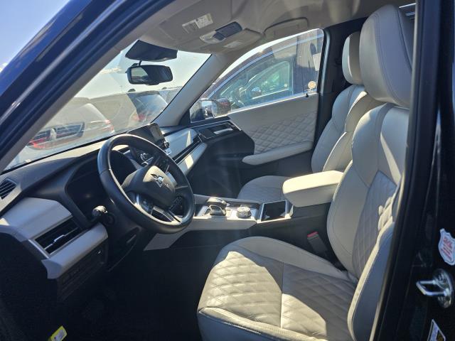 2024 Mitsubishi Outlander SEL FWD