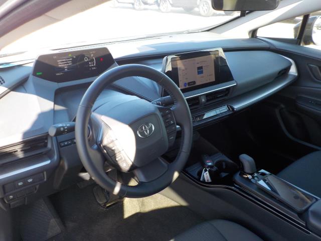 2025 Toyota Prius LE FWD