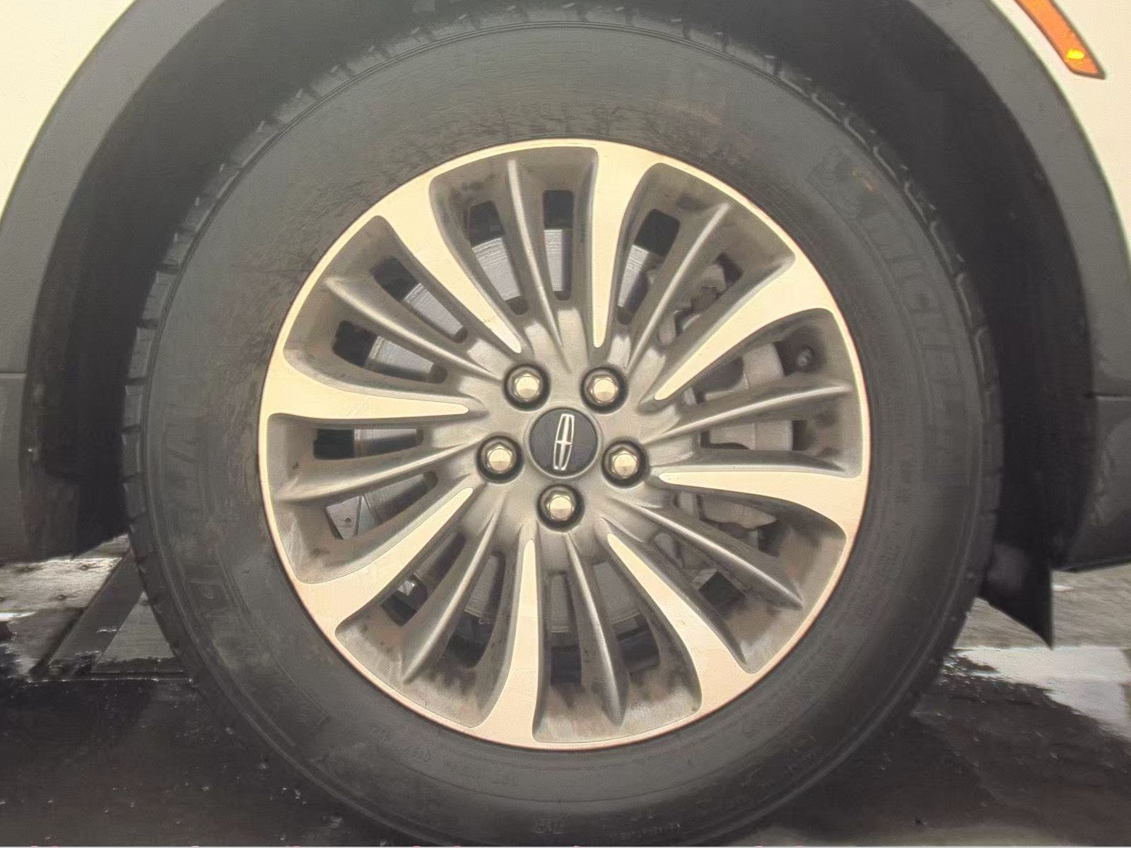 2023 Lincoln Nautilus Standard FWD