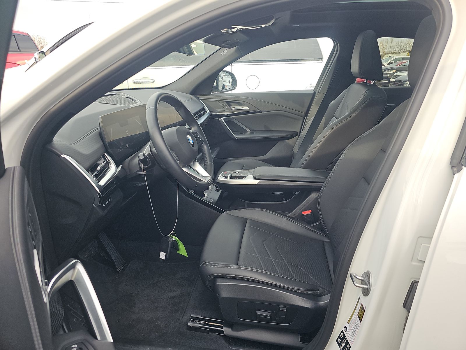 2025 BMW X2 xDrive28i AWD