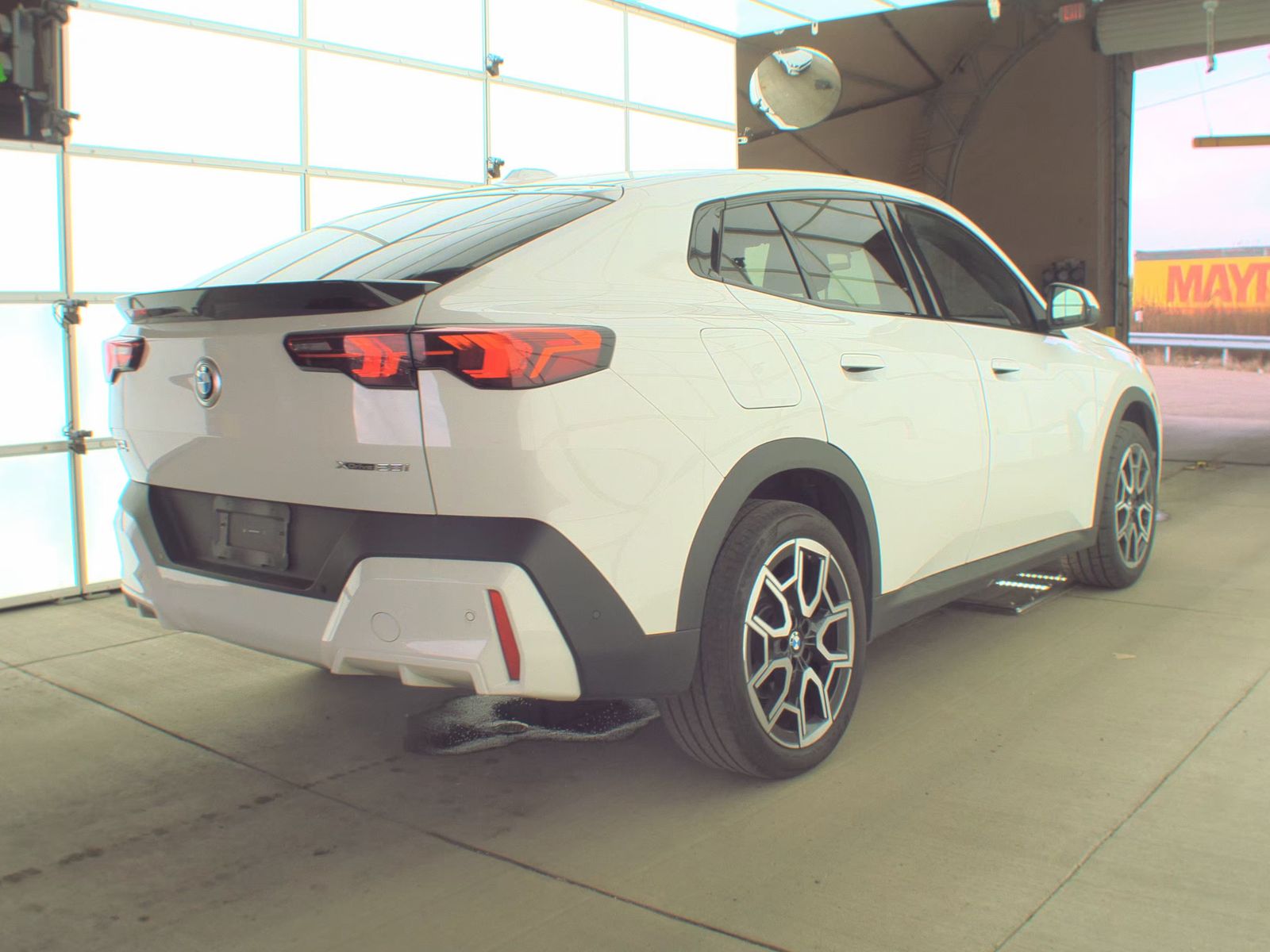 2025 BMW X2 xDrive28i AWD