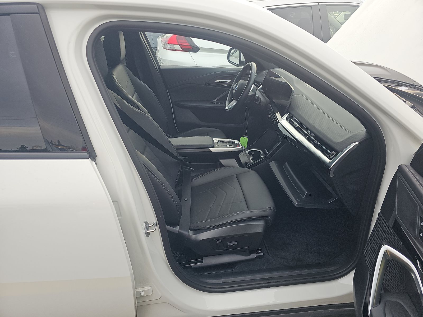 2025 BMW X2 xDrive28i AWD