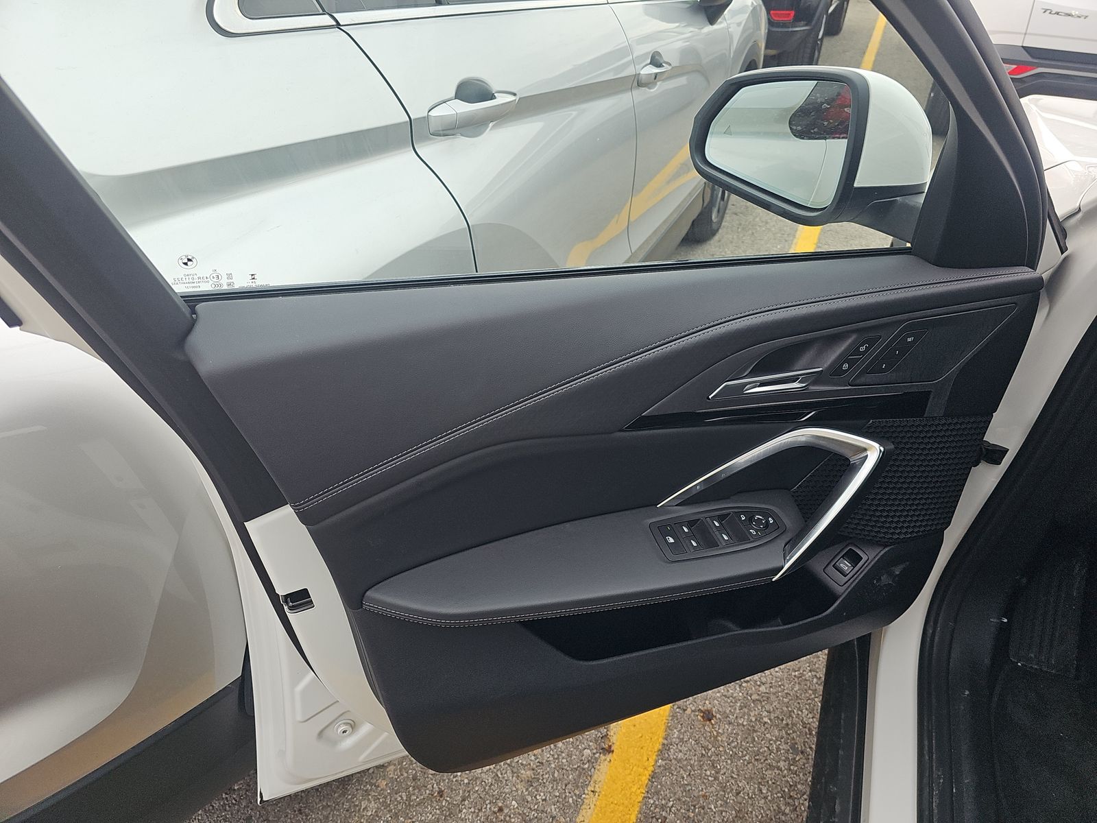 2025 BMW X2 xDrive28i AWD