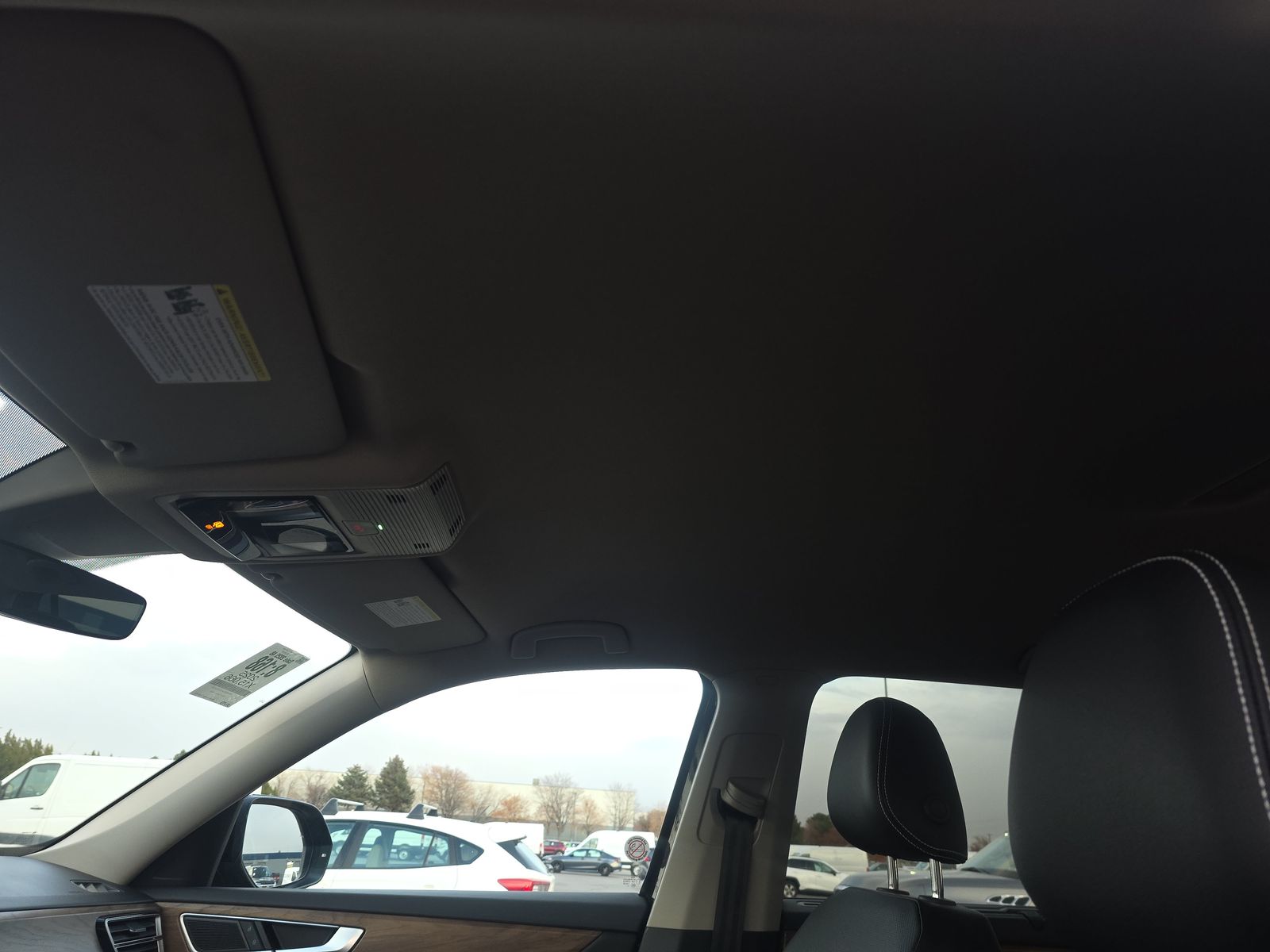 2025 Volkswagen Atlas 2.0T SE AWD