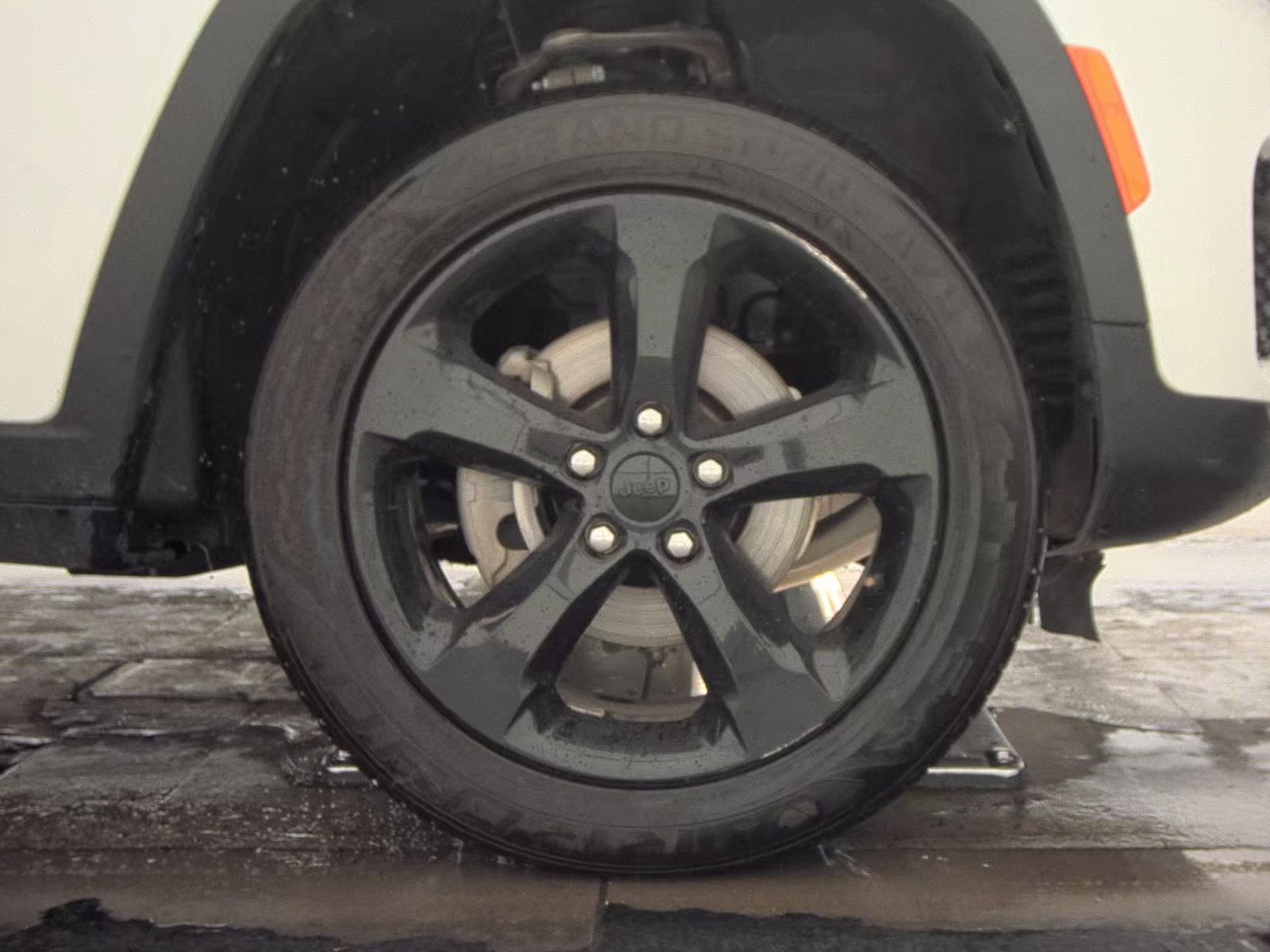 2022 Jeep Grand Cherokee Altitude AWD