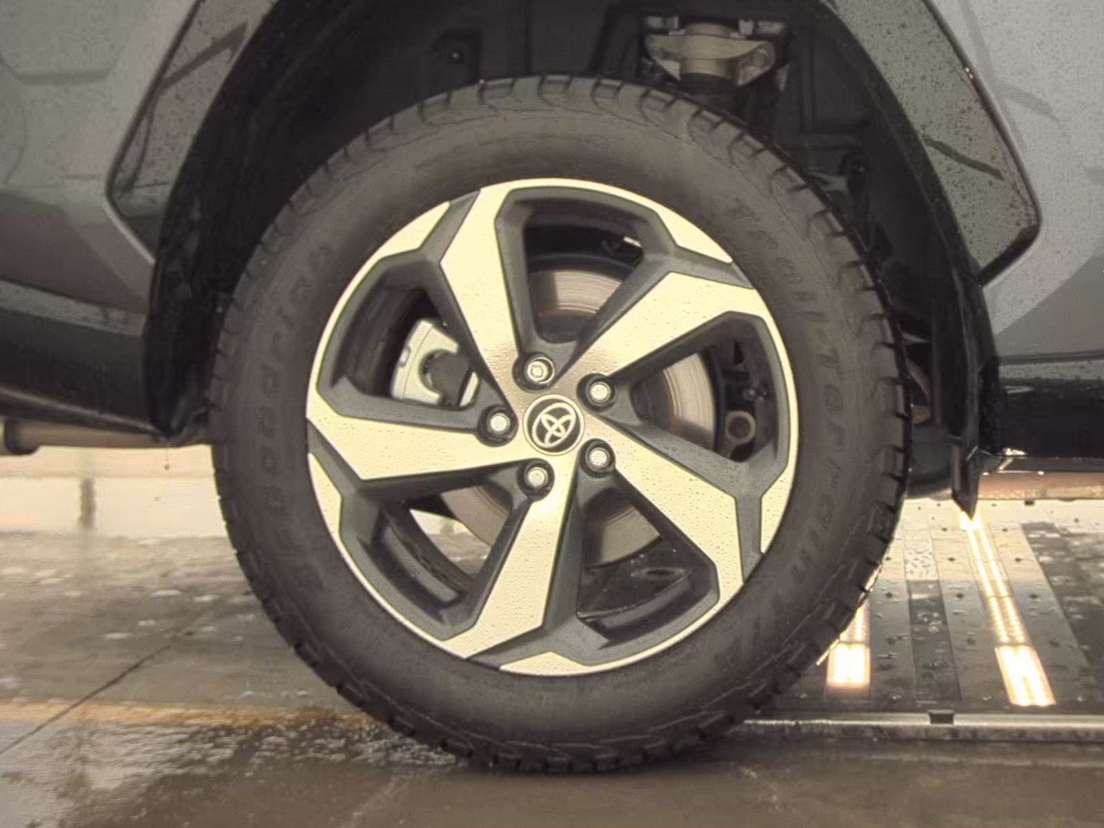 2024 Toyota RAV4 Prime SE AWD